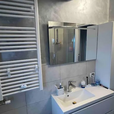 Ferienhaus Casa Con Terrazzo A Colico